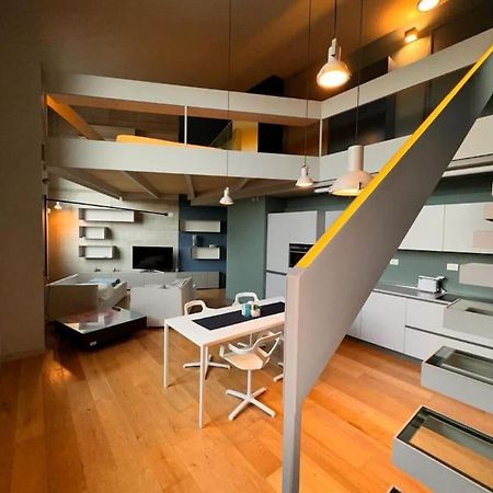 Апартаменты Casa Hollywood Centro, Mole Antonelliana Турин Экстерьер фото